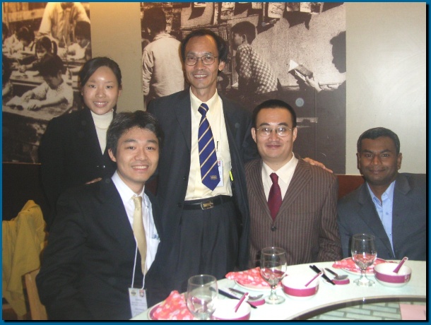 602x451 pixels (107K)